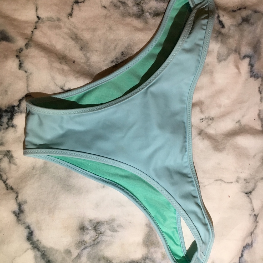 Victoria Secret swimsuit bottoms
